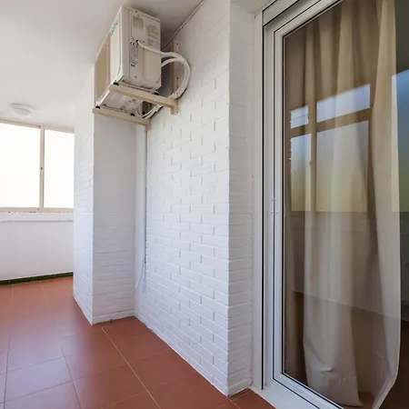 Amicorum Parking Apartment *