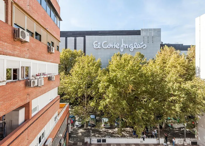 Amicorum Parking شقة